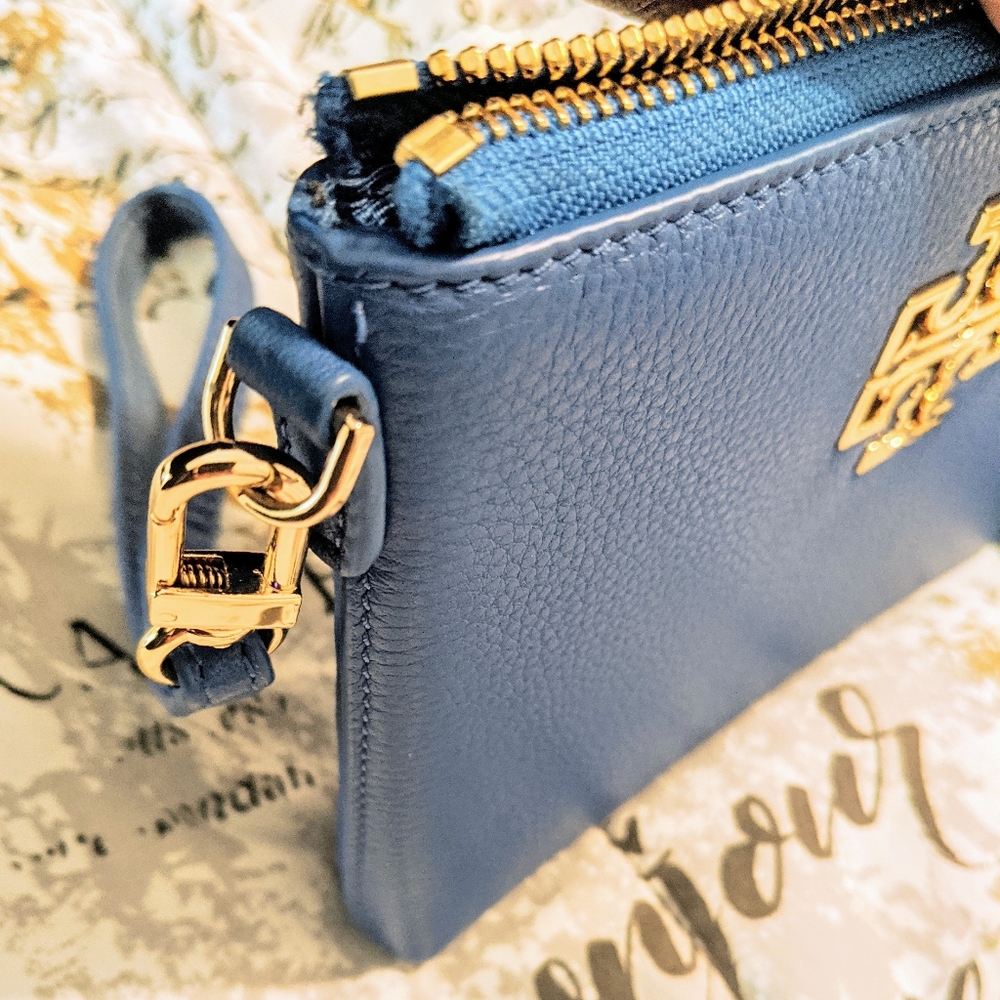 Tori Burch Wristlet - Picture 2 of 8